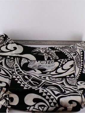 Local Design Black & White Printed Tote Bag